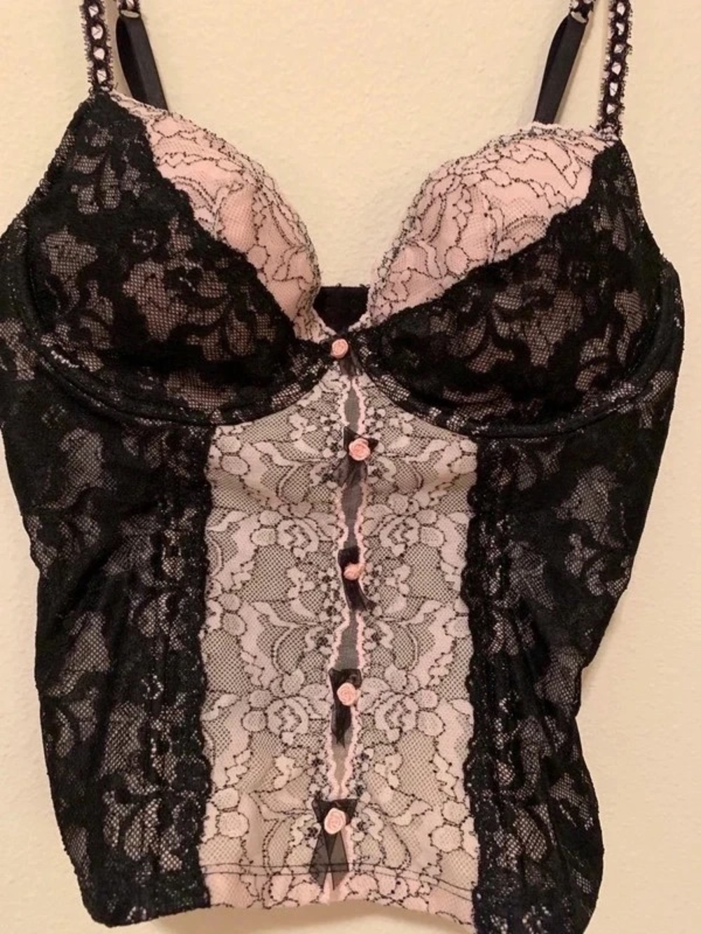 Black & Pink Lace Bra Lingerie Corset - Picture 2 of 11